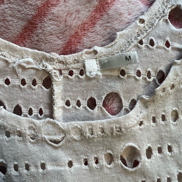 #232 Cover up top or over shirt - Picture 3 of 7